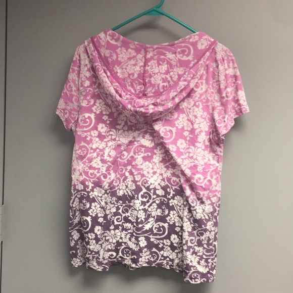 Top - Picture 3 of 4